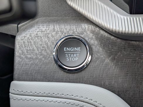 New 2026 Ford Explorer Platinum image 24