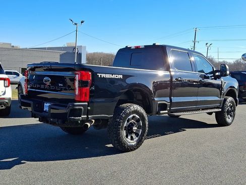 Certified 2024 Ford F350 XLT w/ Black Appearance Package image 6