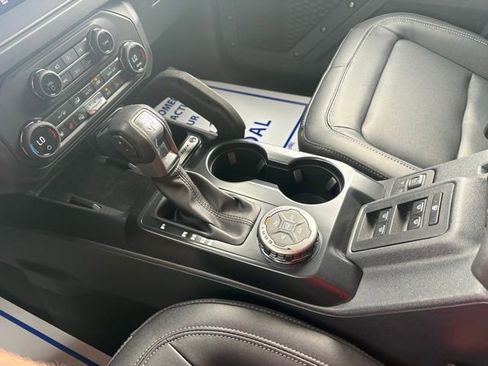New 2026 Ford Bronco Badlands image 26