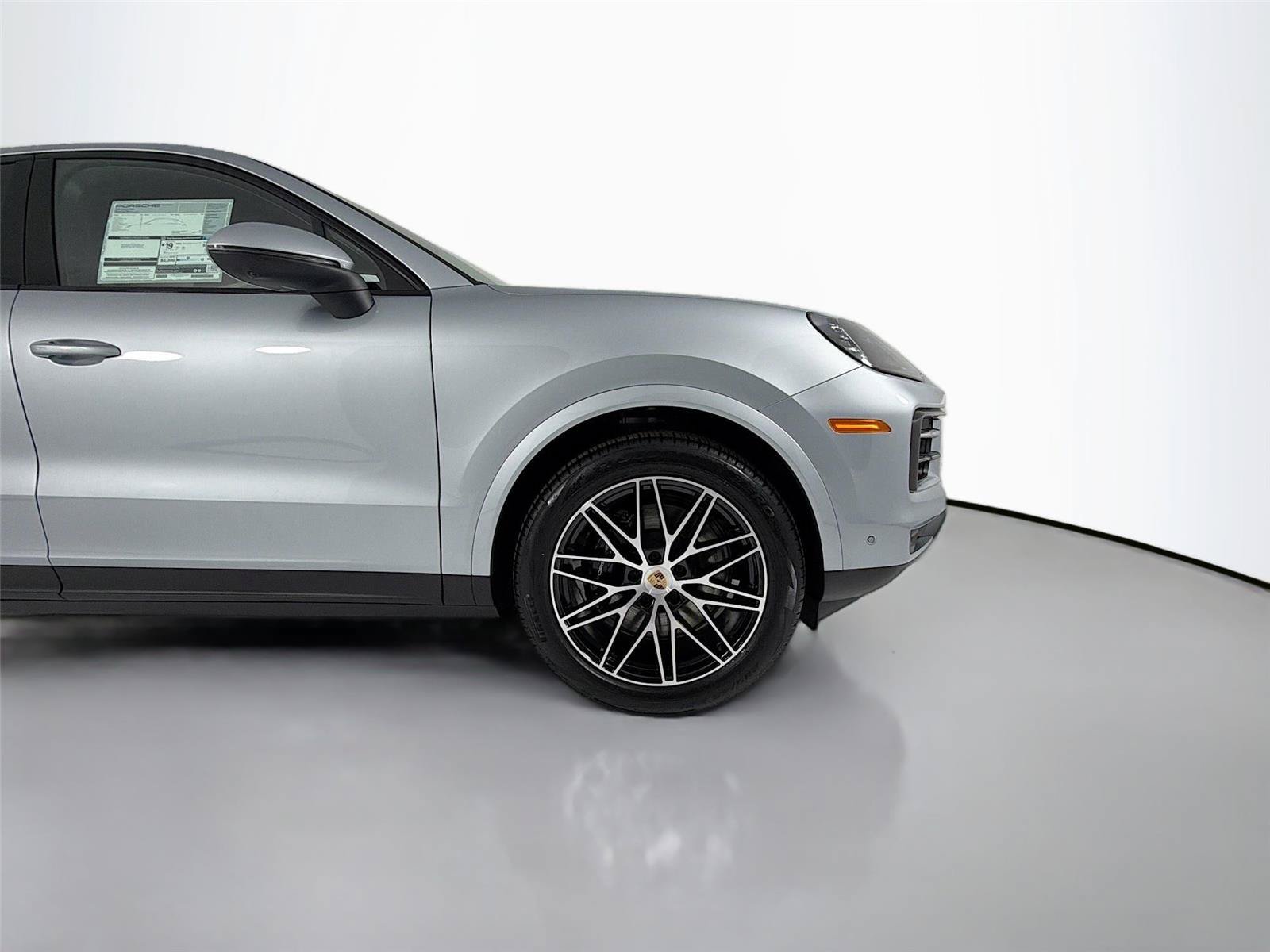 Used 2026 Porsche Cayenne Coupe AWD/4WD image 27