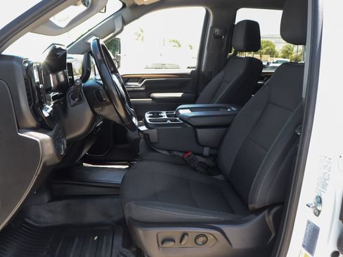 Used 2024 Chevrolet Silverado 3500 LT w/ Convenience Package AWD/4WD image 16
