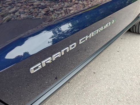 Used 2016 Jeep Grand Cherokee Limited w/ Luxury Group II AWD/4WD image 10