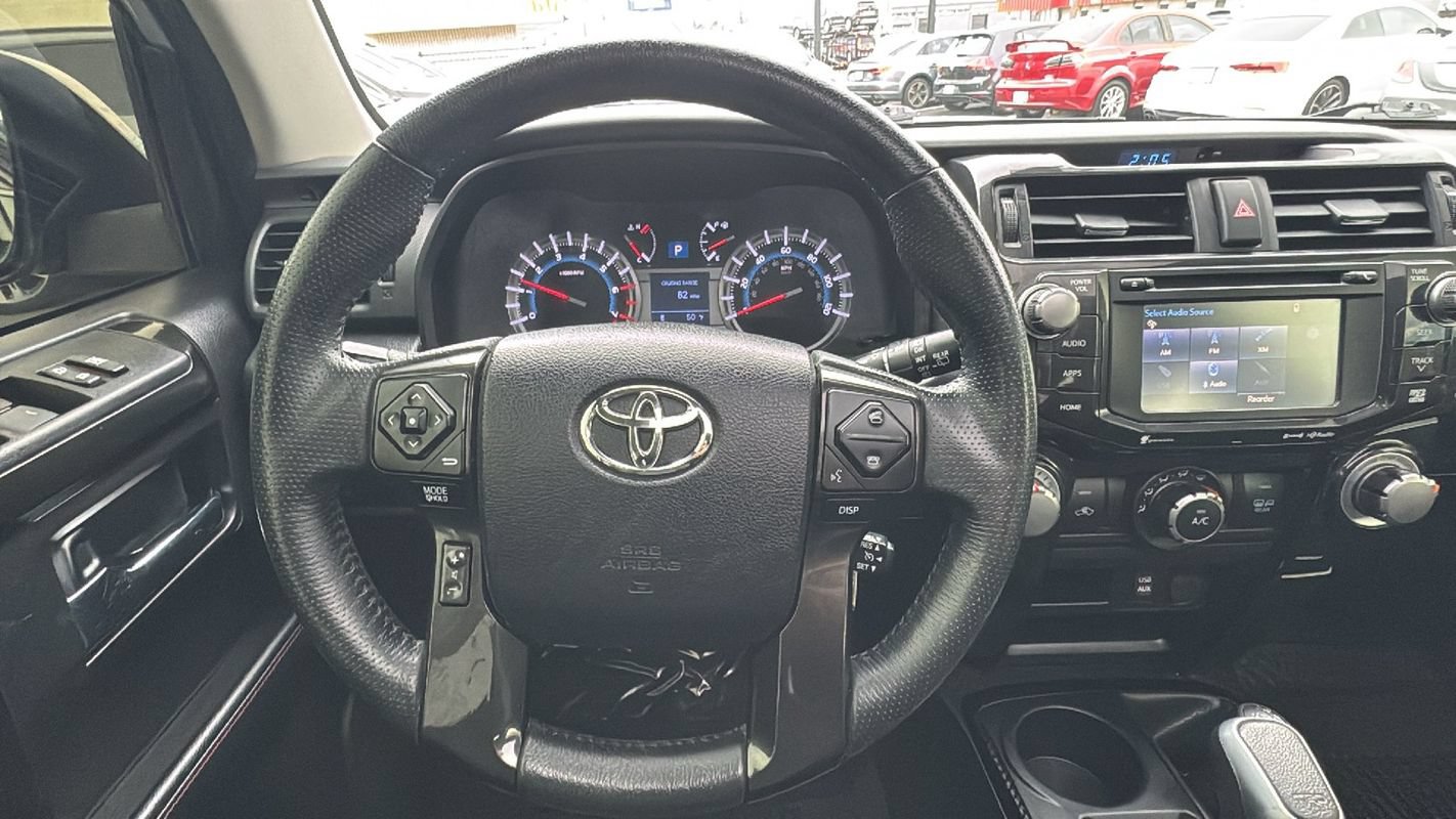 Used 2019 Toyota 4Runner TRD Off-Road Premium AWD/4WD image 24