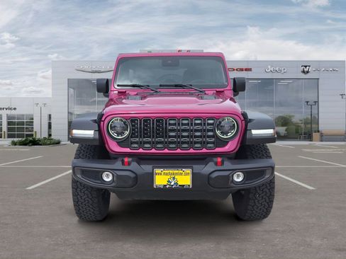Used 2024 Jeep Wrangler Unlimited Rubicon w/ Safety Group AWD/4WD image 8
