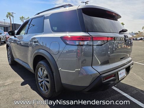 New 2026 Nissan Pathfinder SV image 3