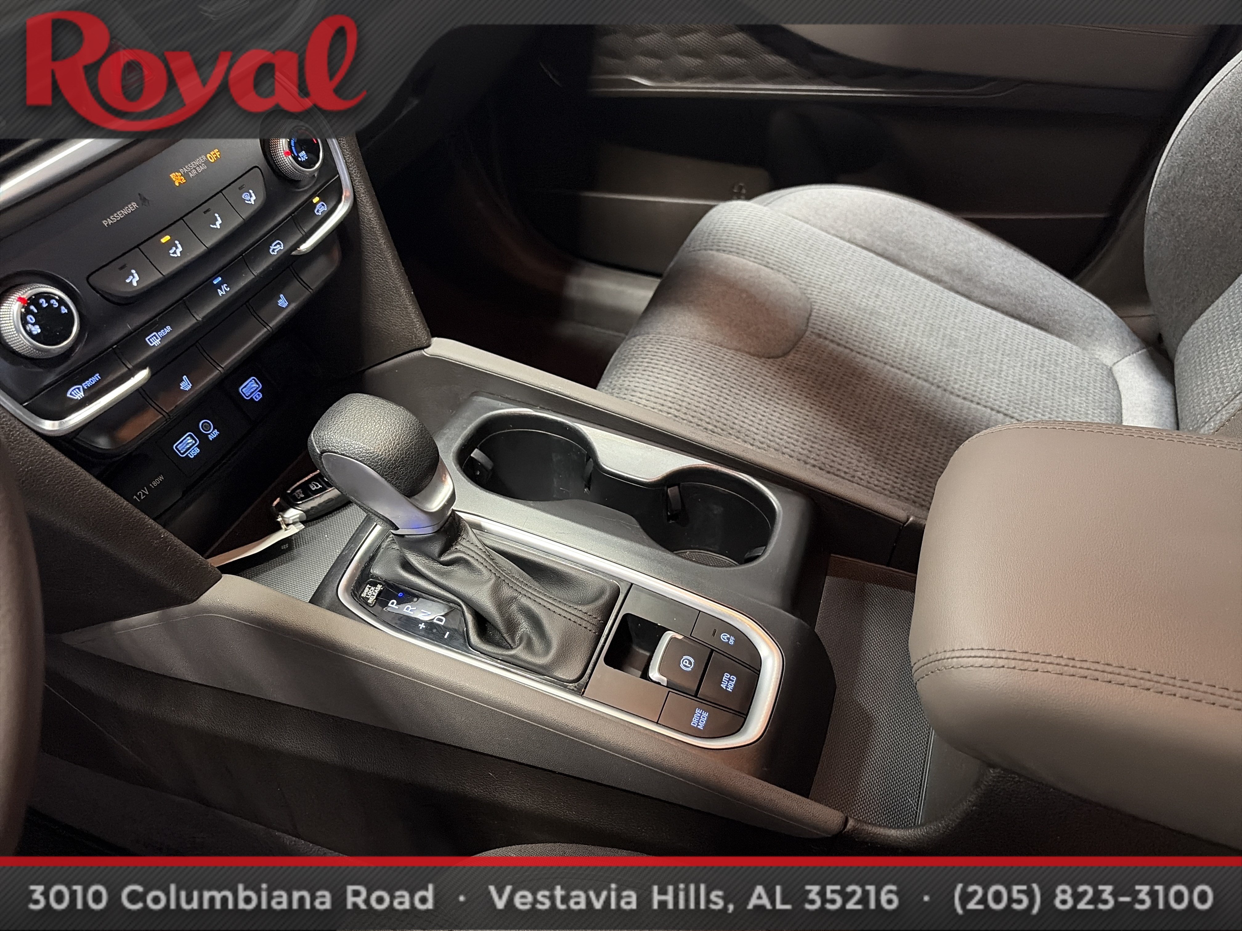 Used 2019 Hyundai Santa Fe SEL FWD image 23