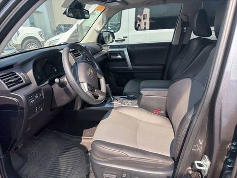 Used 2023 Toyota 4Runner SR5 Premium w/ Moonroof Package image 9