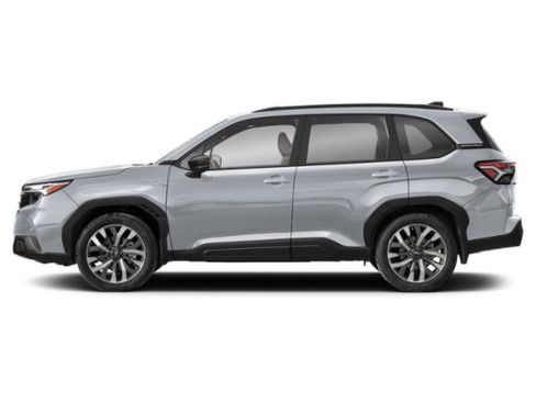 Used 2025 Subaru Forester Touring image 3