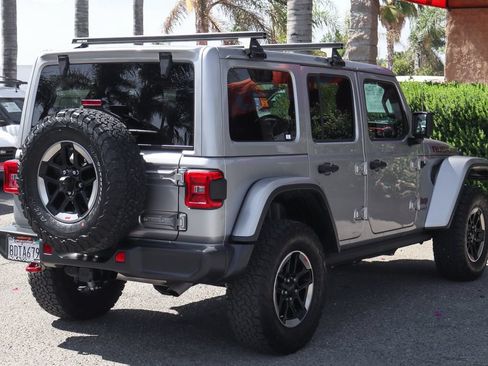 Used 2018 Jeep Wrangler Unlimited Rubicon w/ LED Lighting Group AWD/4WD image 9