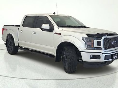 Used 2019 Ford F150 Lariat w/ Equipment Group 502A Luxury AWD/4WD image 8