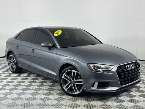 Used 2018 Audi A3 2.0T Premium image 2