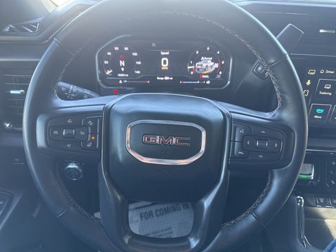 Used 2024 GMC Sierra 2500 AT4 w/ AT4 Premium Plus Package image 16