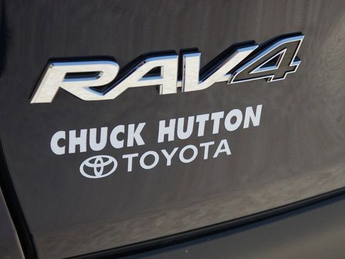 Used 2025 Toyota RAV4 XLE w/ Convenience Package AWD/4WD image 18