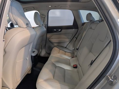 Used 2023 Volvo XC60 T8 Plus w/ Climate Package image 25