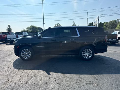Certified 2022 Chevrolet Suburban Premier AWD/4WD image 2