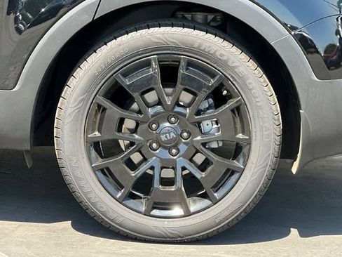 Used 2021 Kia Telluride EX w/ EX Premium Package AWD/4WD image 38