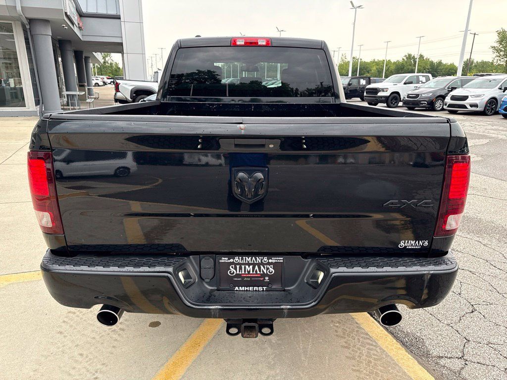 Used 2014 RAM 1500 Express w/ Black Ram 1500 Express Group AWD/4WD image 6