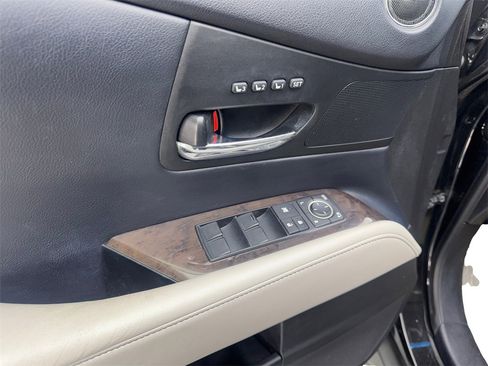 Used 2013 Lexus RX 450h FWD image 32