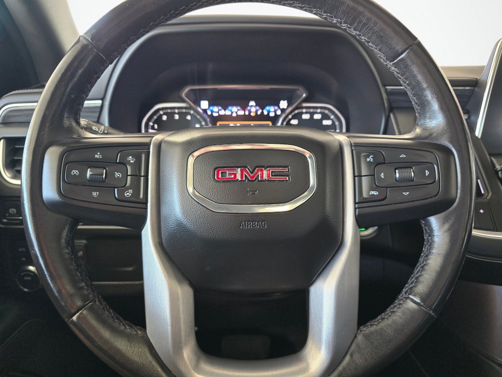 Used 2021 GMC Yukon XL SLT w/ SLT Premium Package AWD/4WD image 22