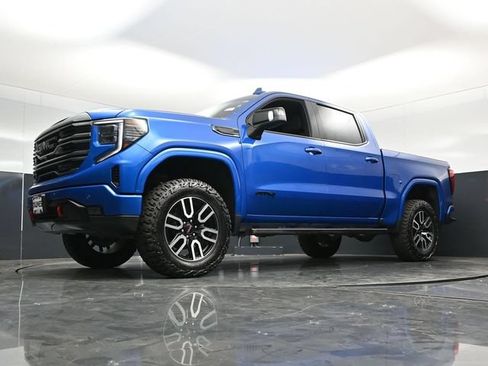 Used 2023 GMC Sierra 1500 AT4 w/ AT4 Premium Package AWD/4WD image 64