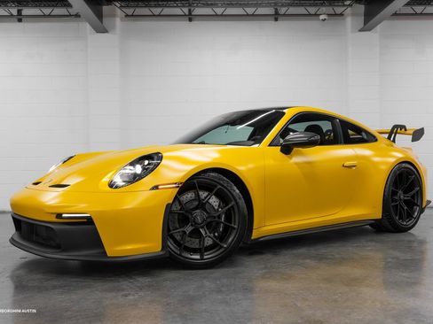 Used 2022 Porsche 911 GT3 RWD image 4
