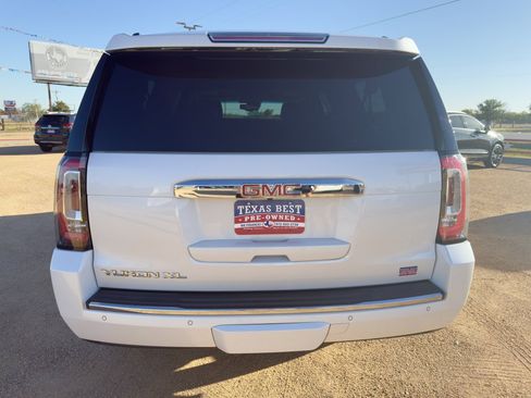 Used 2016 GMC Yukon XL Denali w/ Open Road Package image 6