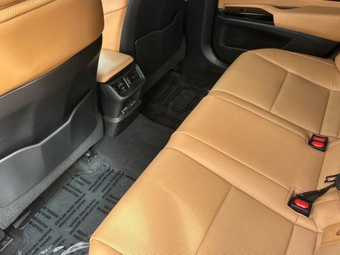 Used 2022 Lexus ES 300h w/ Premium Package FWD image 14