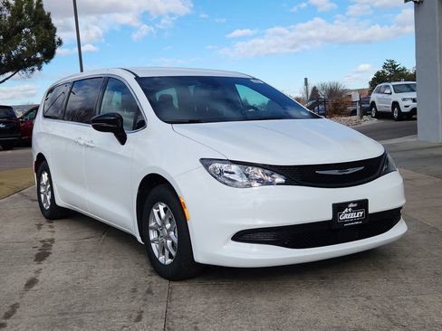 New 2026 Chrysler Voyager LX image 1