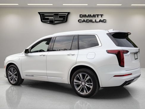 Certified 2024 Cadillac XT6 Premium Luxury FWD image 7