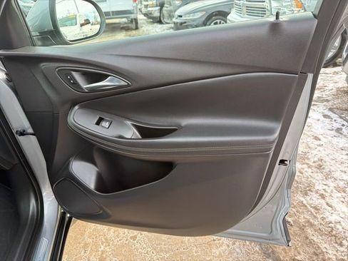 Used 2023 Buick Encore GX Select image 24