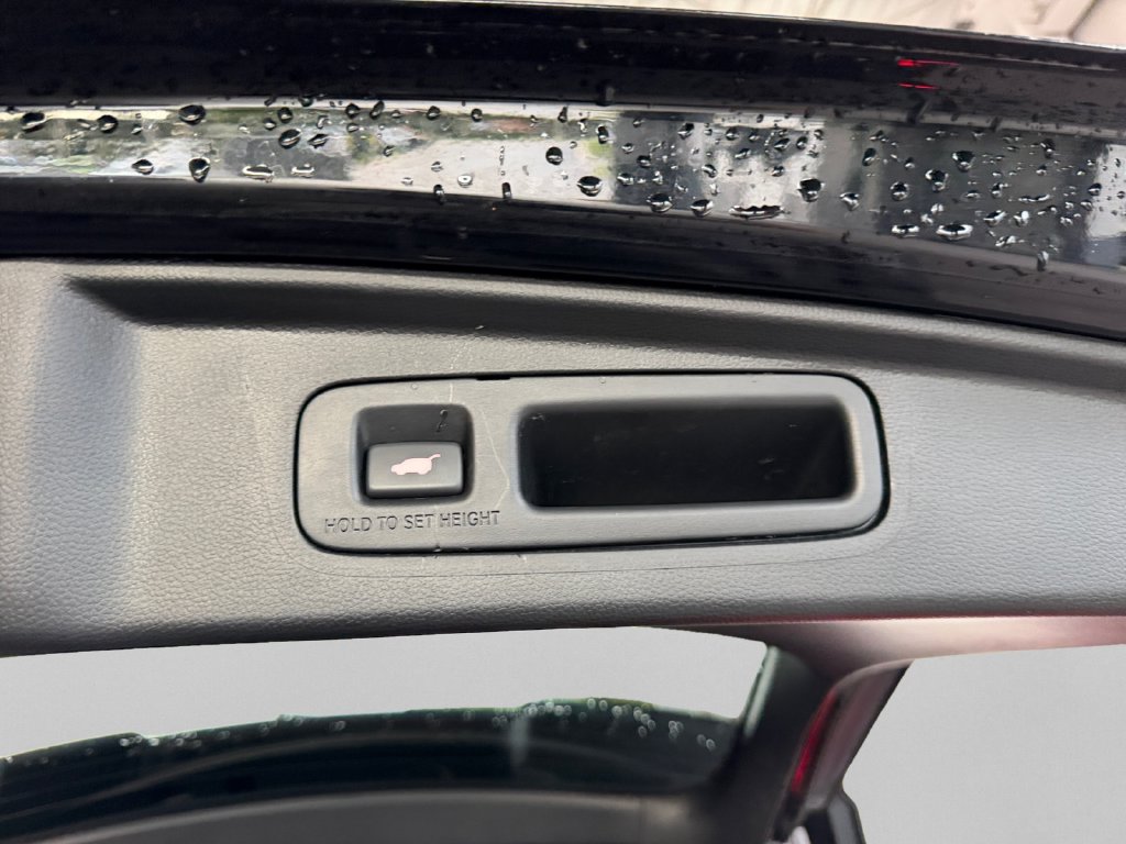 Used 2025 Honda CR-V EX-L image 28