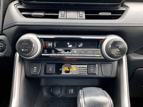 Used 2023 Toyota RAV4 XSE image 17