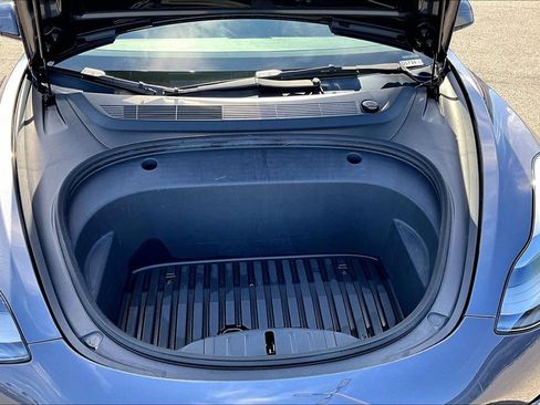 Used 2022 Tesla Model 3 Performance AWD/4WD image 10