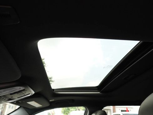 Used 2022 Dodge Durango R/T w/ Trailer Tow Group IV image 21