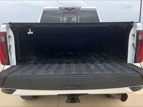 Used 2024 GMC Sierra 2500 Denali Ultimate image 21