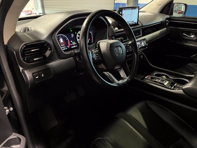 Used 2024 Honda Pilot Touring image 19