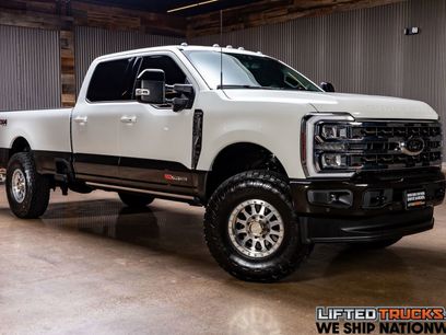 Used 2025 Ford F350 King Ranch w/ FX4 Off-Road Package