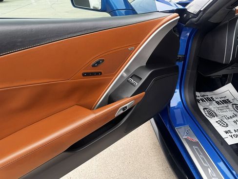 Used 2015 Chevrolet Corvette Stingray Coupe w/ 3LT Preferred Equipment Group image 29