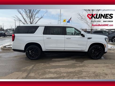 New 2026 GMC Yukon XL Elevation w/ LPO, Floor Liner Package image 4