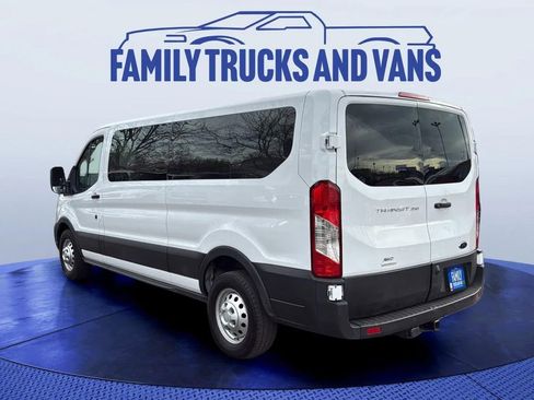 Used 2023 Ford Transit 350 XL image 3