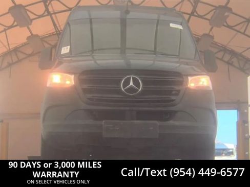 Used 2019 Mercedes-Benz Sprinter 144 image 1