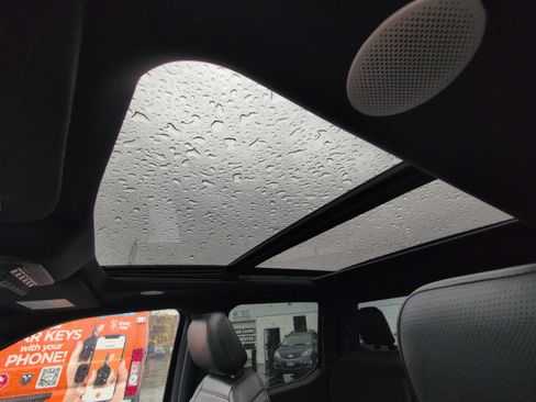 Used 2022 Ford F150 Raptor w/ Equipment Group 801A High image 32