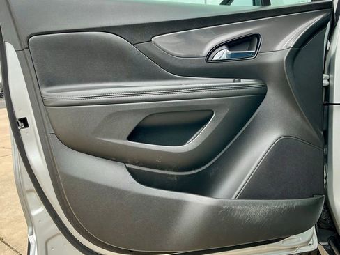 Used 2022 Buick Encore Preferred w/ Safety Package FWD image 42