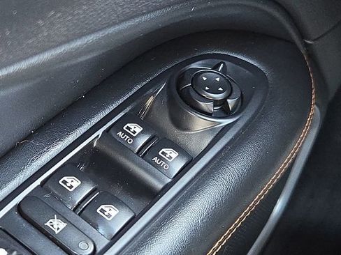 Used 2019 Jeep Compass Limited image 27