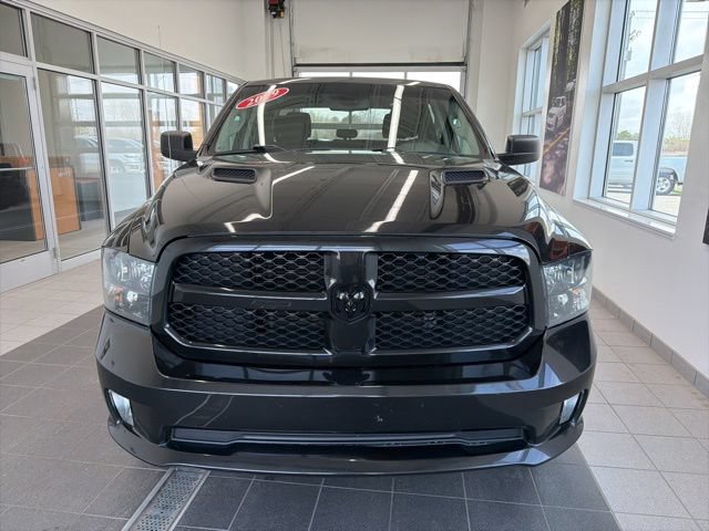 Used 2019 RAM 1500 Express w/ Wheel & Sound Group AWD/4WD image 2