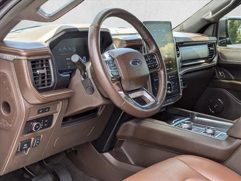 Used 2024 Ford Expedition Max King Ranch AWD/4WD image 9