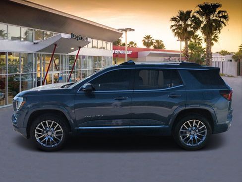 Used 2026 GMC Terrain Denali AWD/4WD image 6