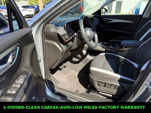 Certified 2025 Buick Envision Sport Touring image 18