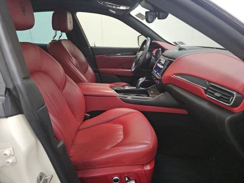 Used 2022 Maserati Levante GT image 7