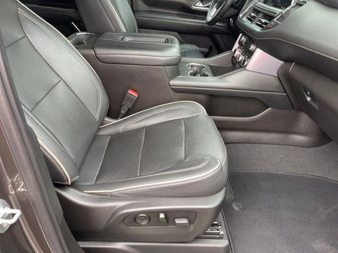 Used 2021 GMC Yukon SLT AWD/4WD image 20